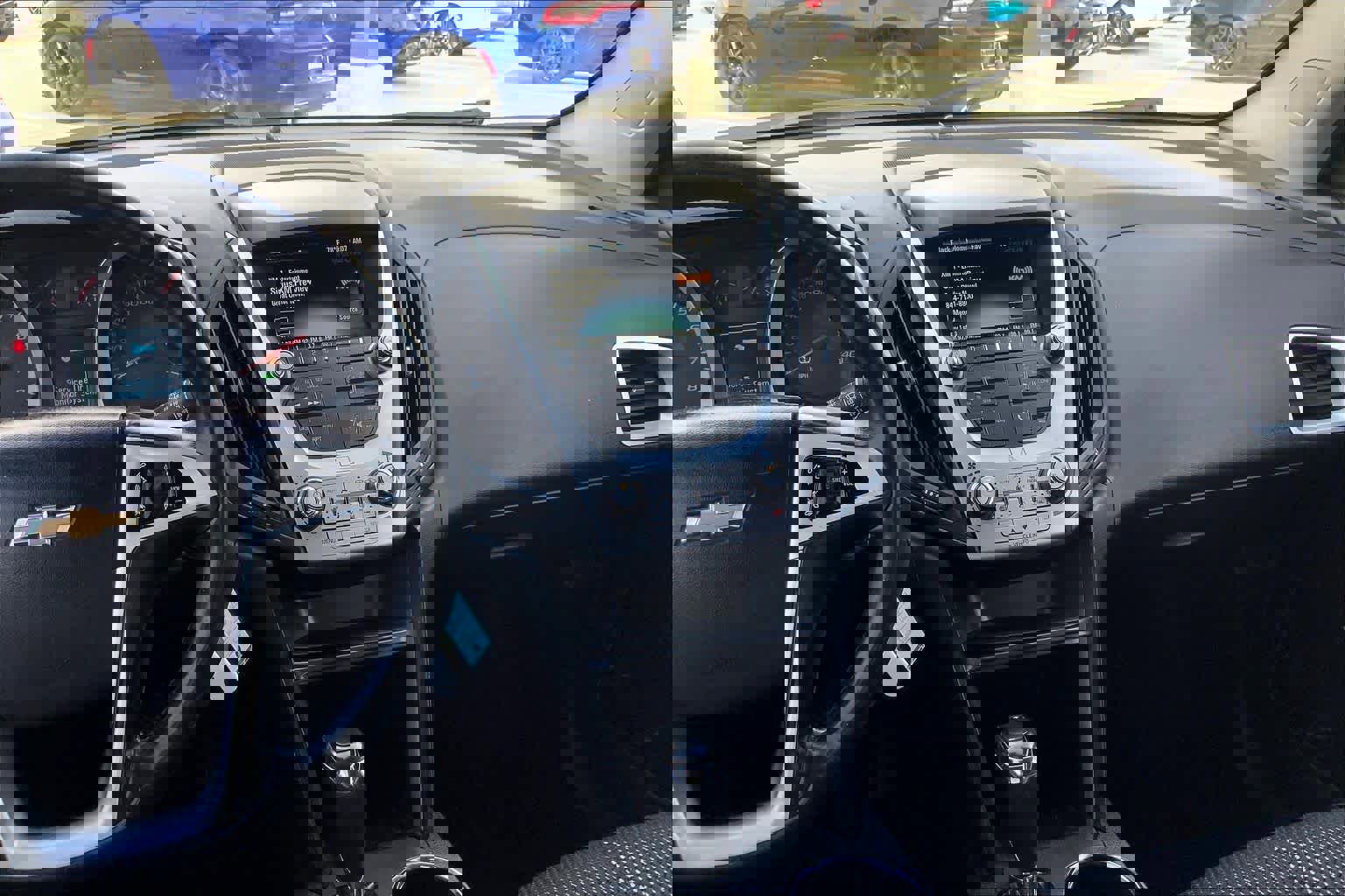 Used 2016 Chevrolet Equinox LT w/ Convenience Package image 6