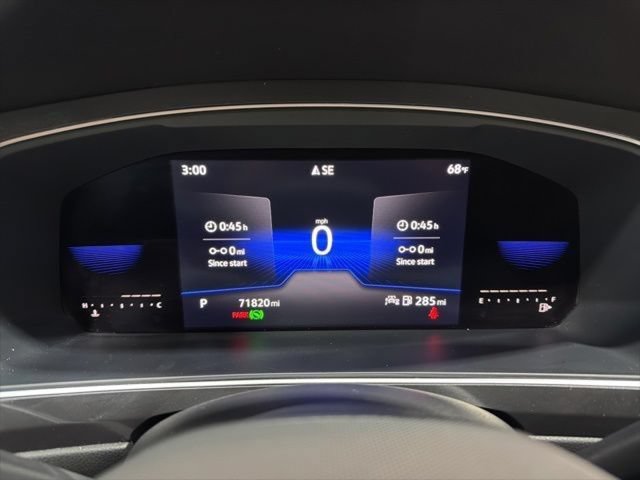 Certified 2022 Volkswagen Tiguan SE FWD image 20