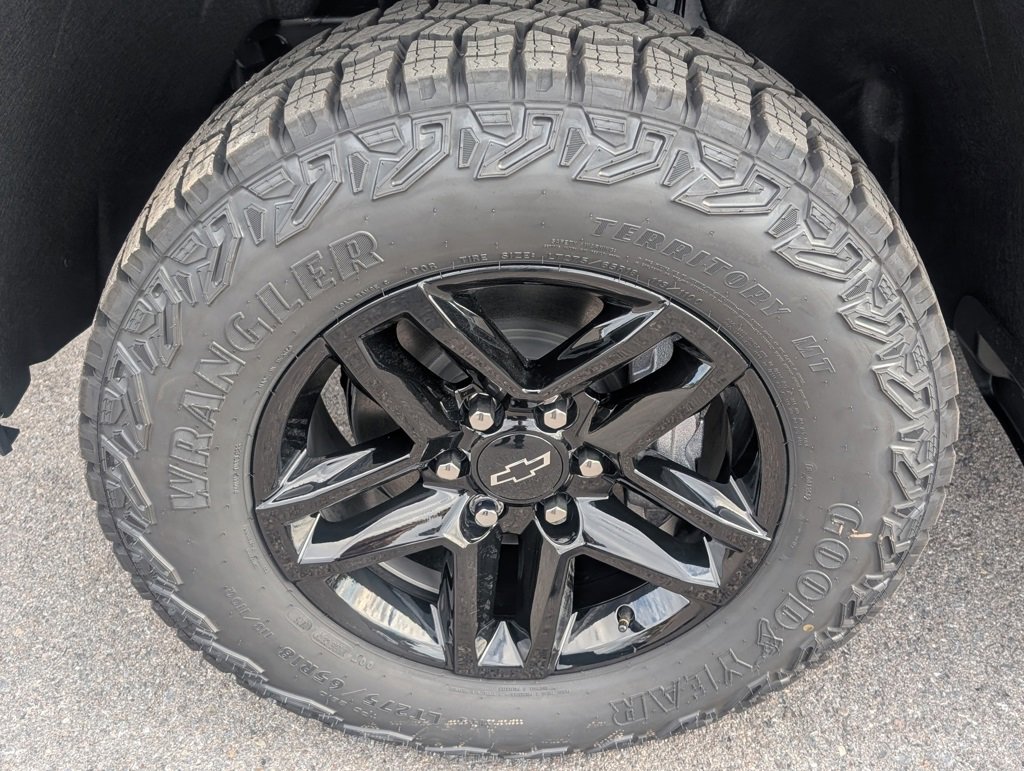 New 2026 Chevrolet Silverado 1500 Custom Trail Boss image 24