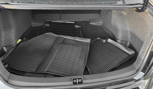 Certified 2025 Toyota Corolla SE image 8