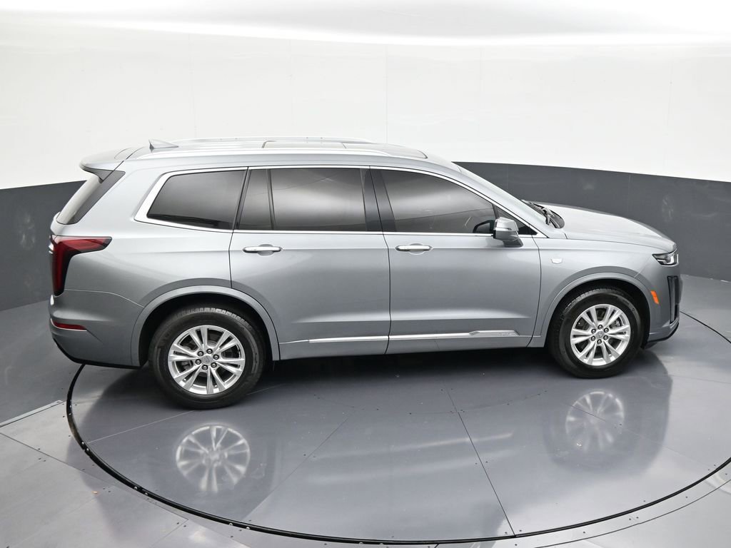 Certified 2023 Cadillac XT6 Luxury FWD image 17