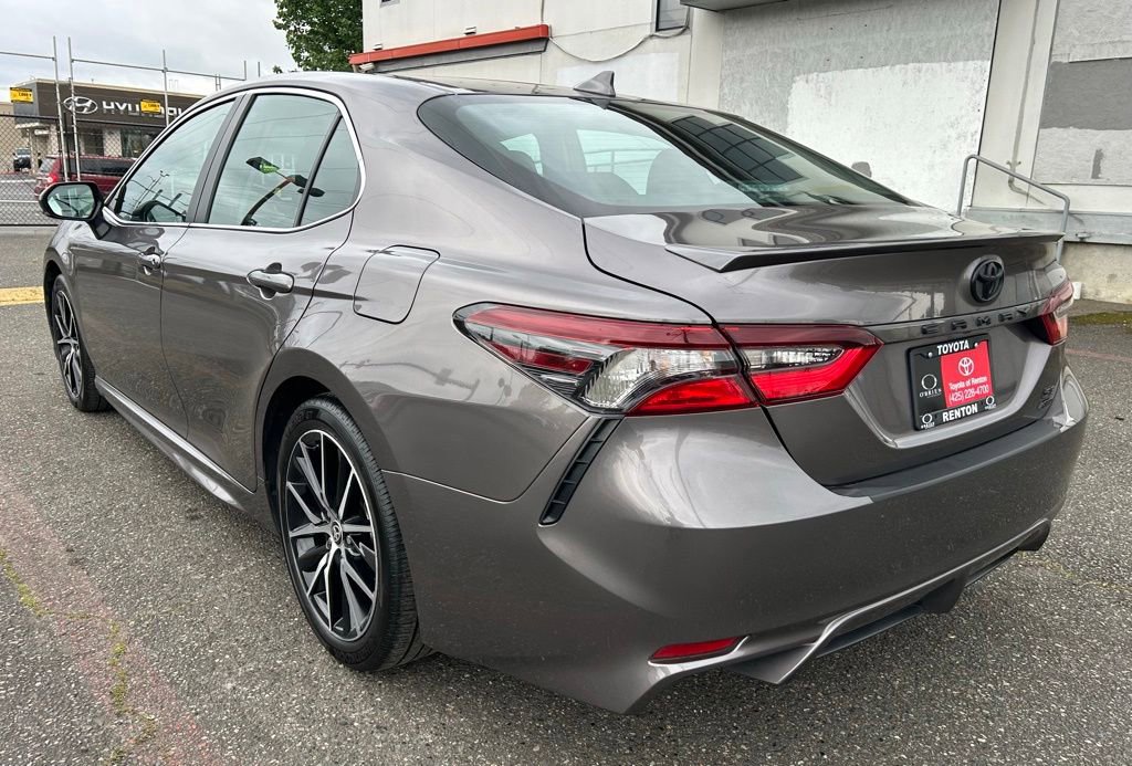 Certified 2024 Toyota Camry SE AWD/4WD image 7