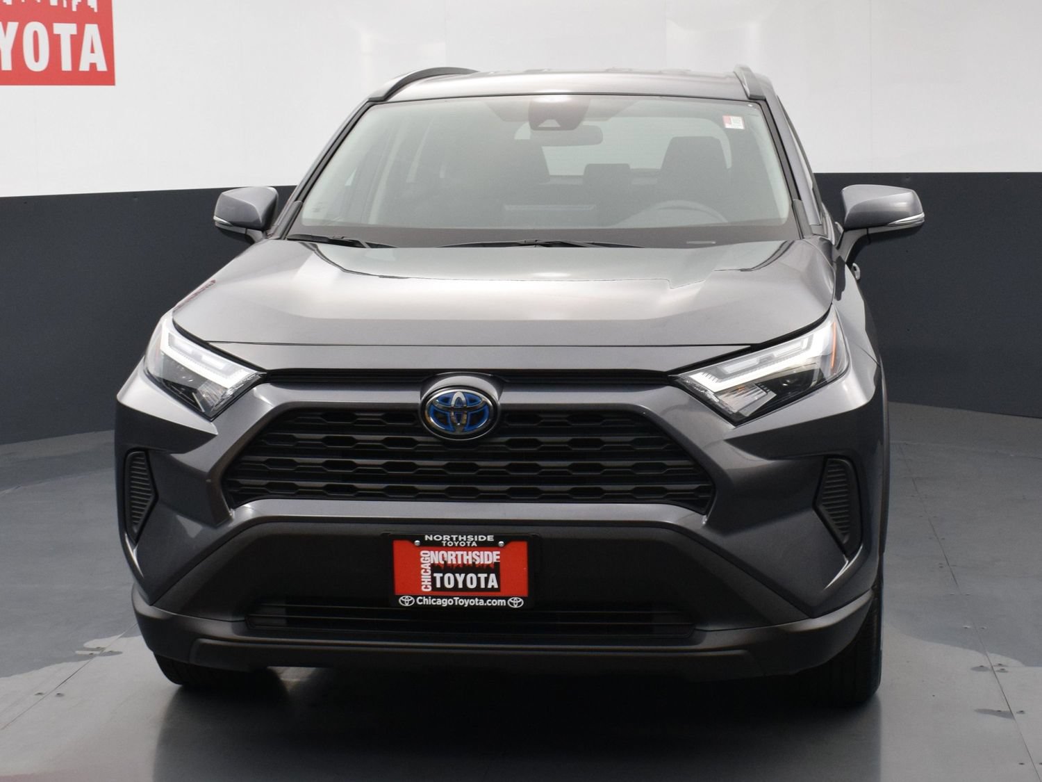 Used 2024 Toyota RAV4 LE AWD/4WD image 7