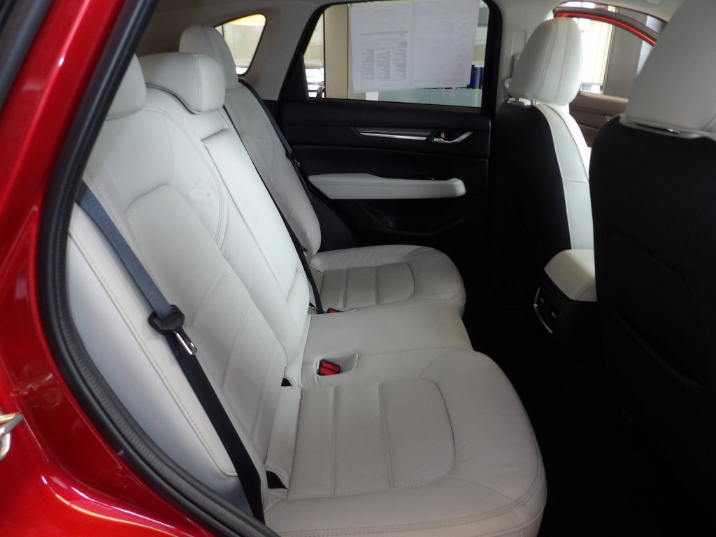 Certified 2023 MAZDA CX-5 AWD 2.5 S w/ Premium Plus Pkg image 18