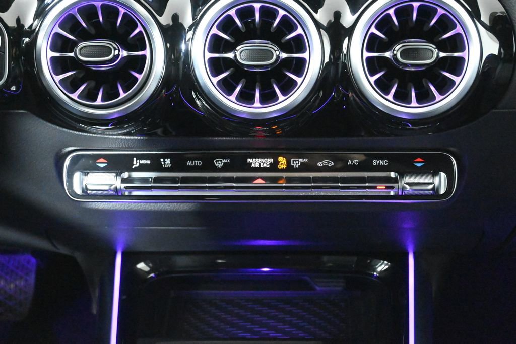 Certified 2025 Mercedes-Benz GLA 250 4MATIC image 22