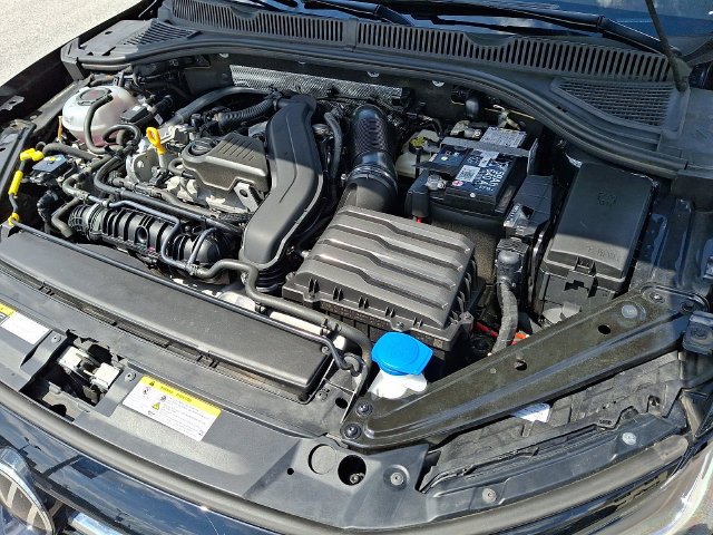 Used 2025 Volkswagen Jetta SE FWD image 37