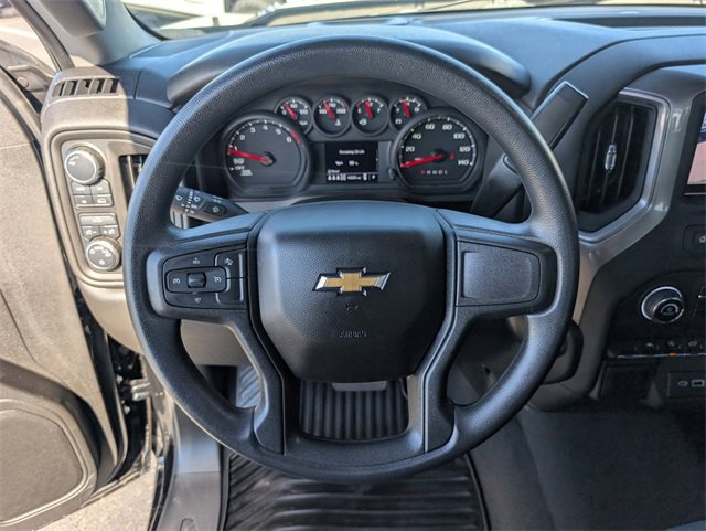 Used 2025 Chevrolet Silverado 1500 Custom image 13