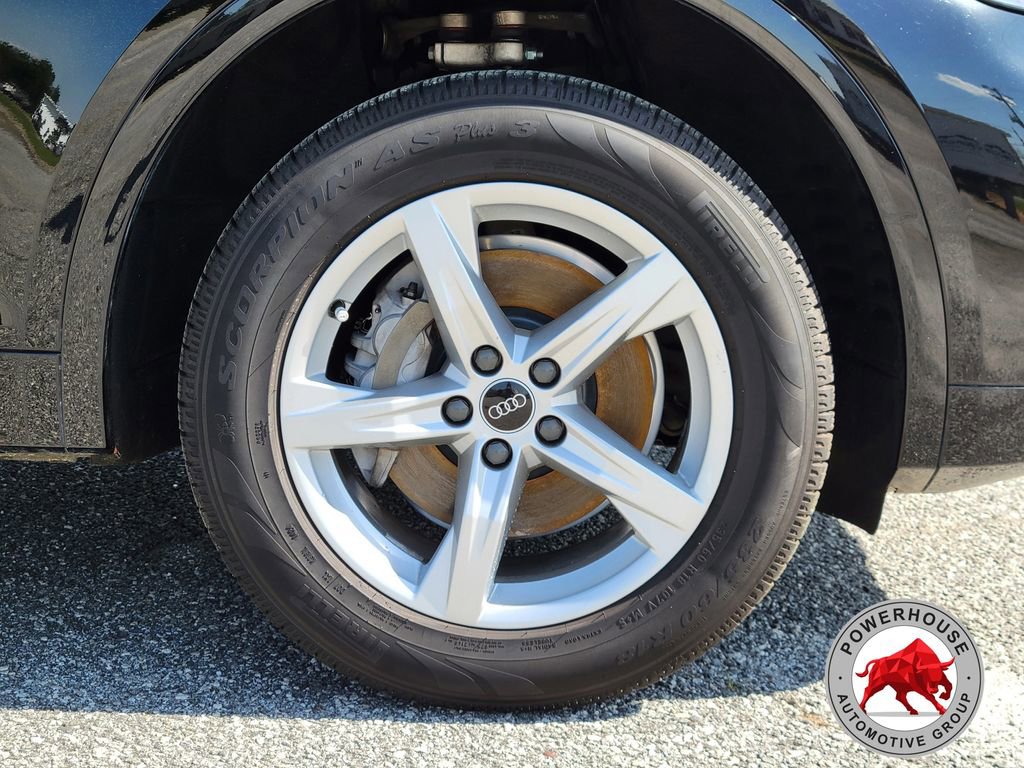 Used 2021 Audi Q5 2.0T Premium image 11