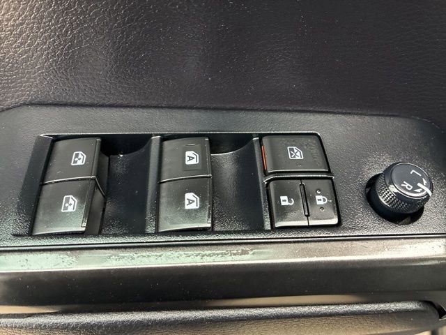 Used 2020 Toyota Tacoma TRD Sport image 17