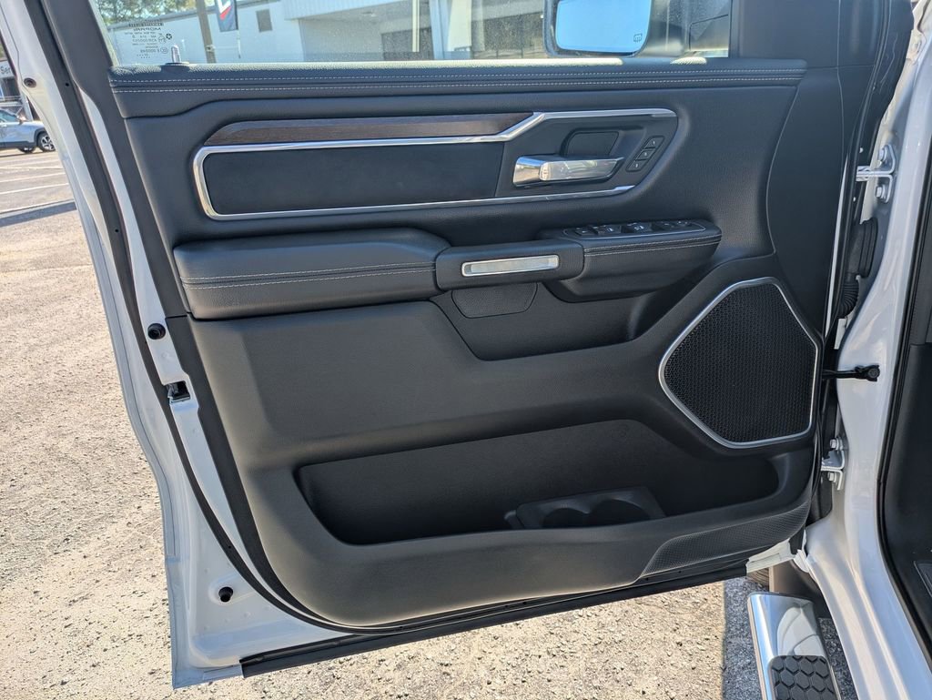 Used 2022 RAM 1500 Laramie image 11