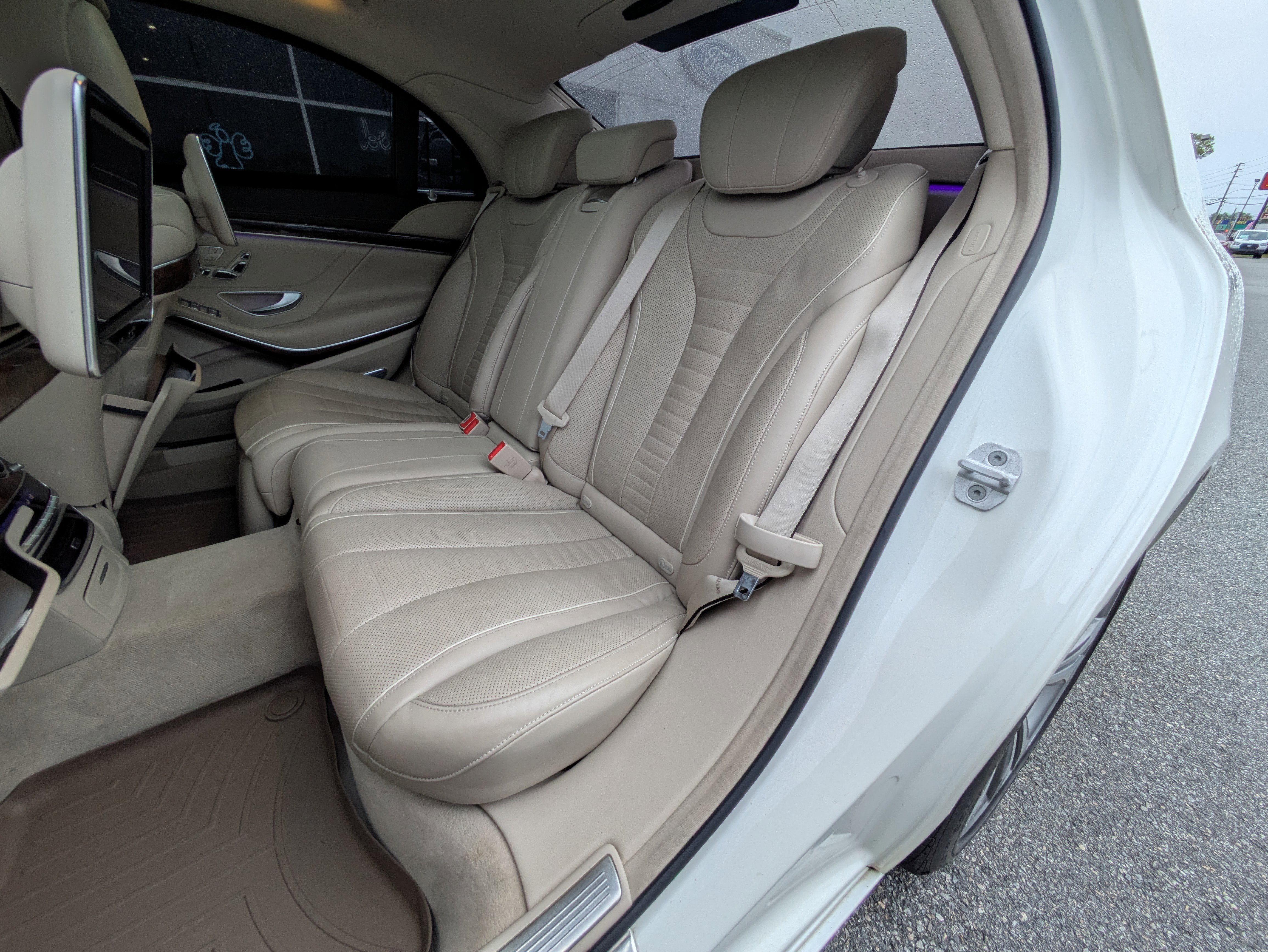 Used 2015 Mercedes-Benz S 550 Sedan image 12