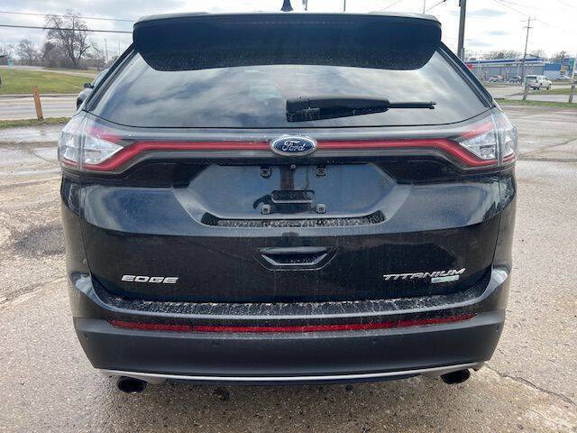 Used 2015 Ford Edge Titanium image 5