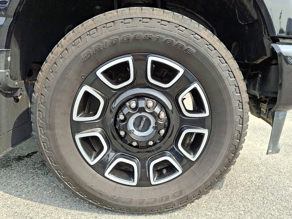 Used 2026 Ford F250 Platinum AWD/4WD image 8