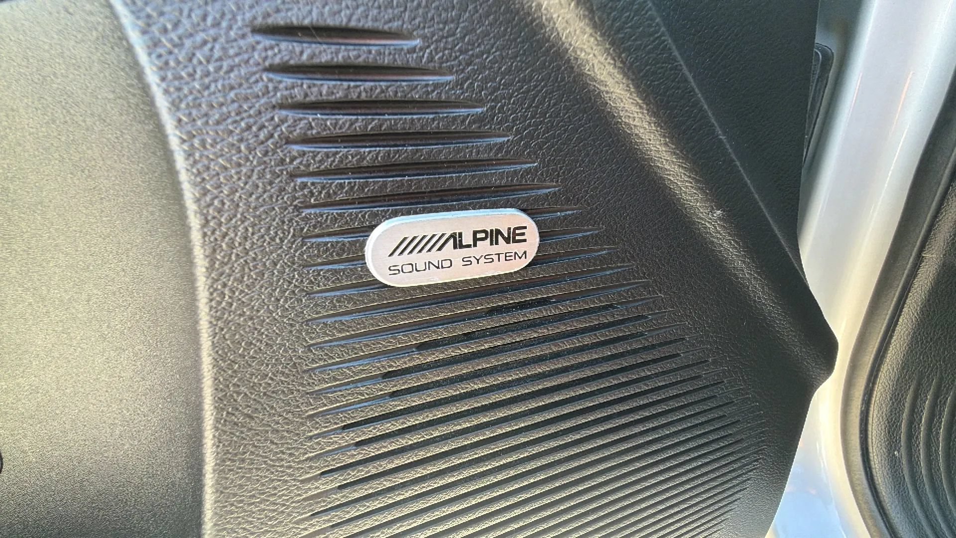 Used 2023 Dodge Challenger R/T RWD image 22