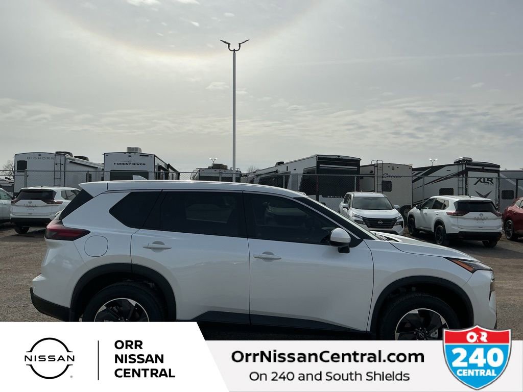 New 2026 Nissan Rogue SV w/ Cold Weather Package image 4