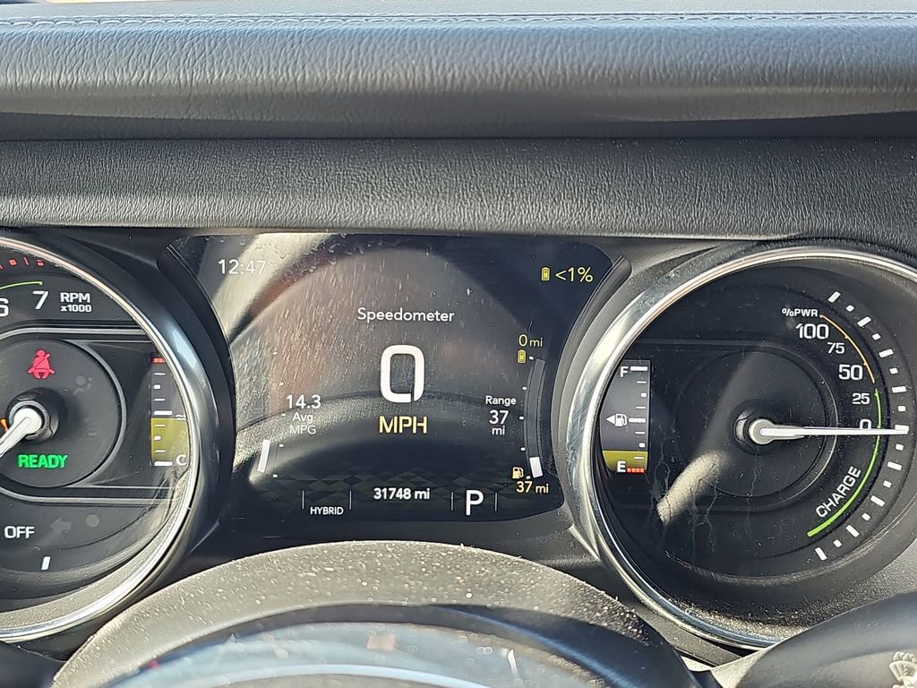 Used 2022 Jeep Wrangler Unlimited Sahara w/ Cold Weather Group image 24