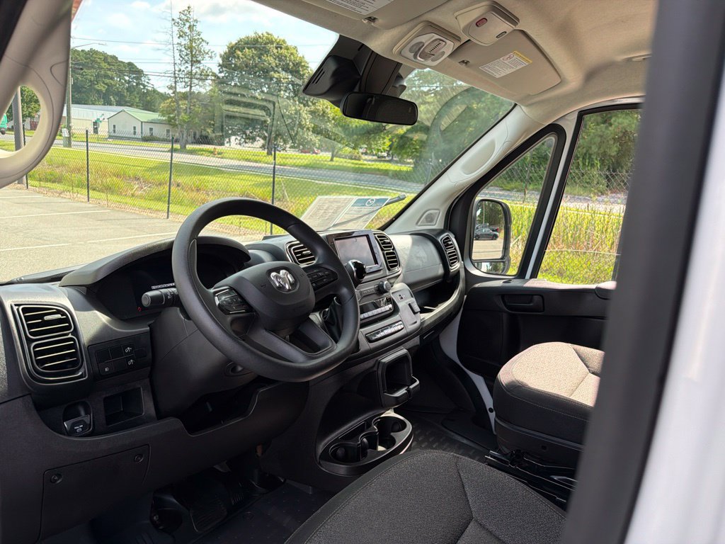 Used 2025 RAM ProMaster 2500 w/ U-Haul Equipment Group FWD image 10