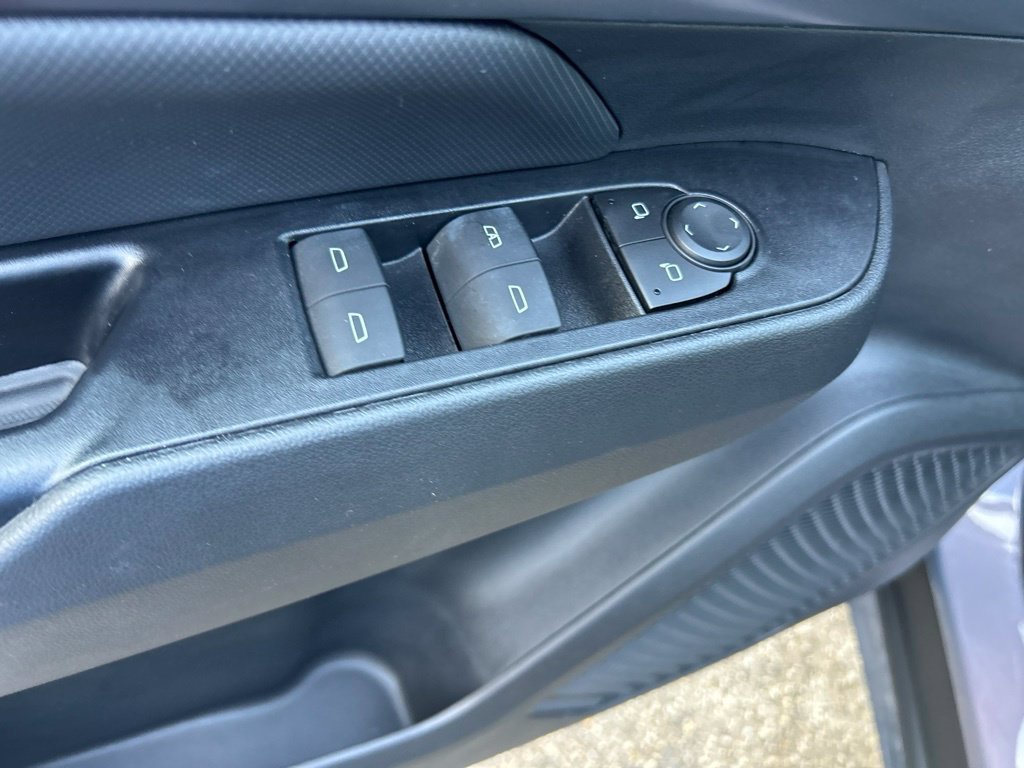 Used 2024 Chevrolet Equinox EV RS FWD image 36