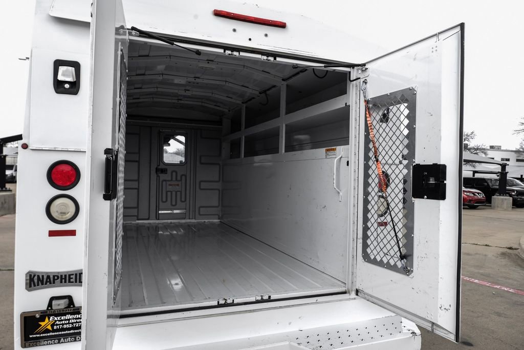 Used 2017 Ford Transit 350 138 w/ Interior Upgrade Package image 46