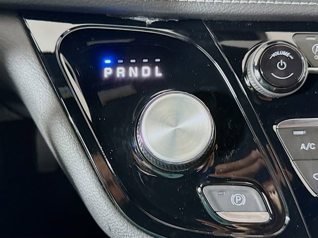 New 2026 Chrysler Pacifica Select image 16