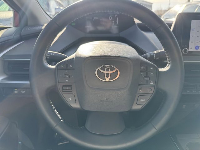 Used 2023 Toyota Prius LE image 18
