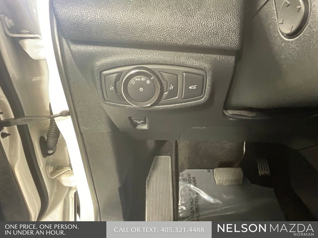 Used 2019 Lincoln MKC Select w/ Select Plus Package FWD image 42