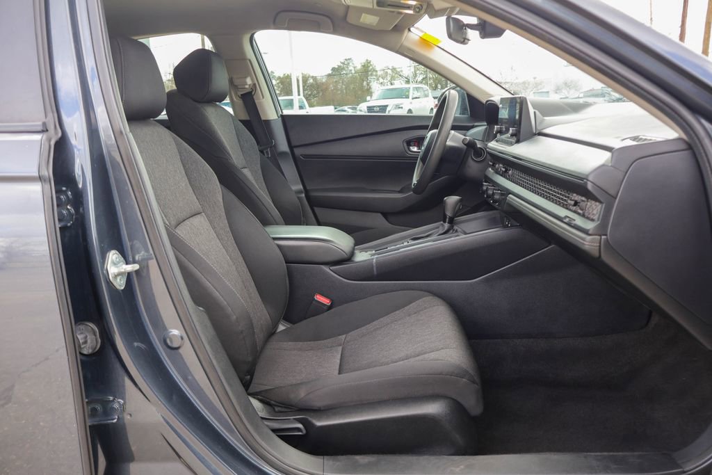 Used 2024 Honda Accord LX image 8