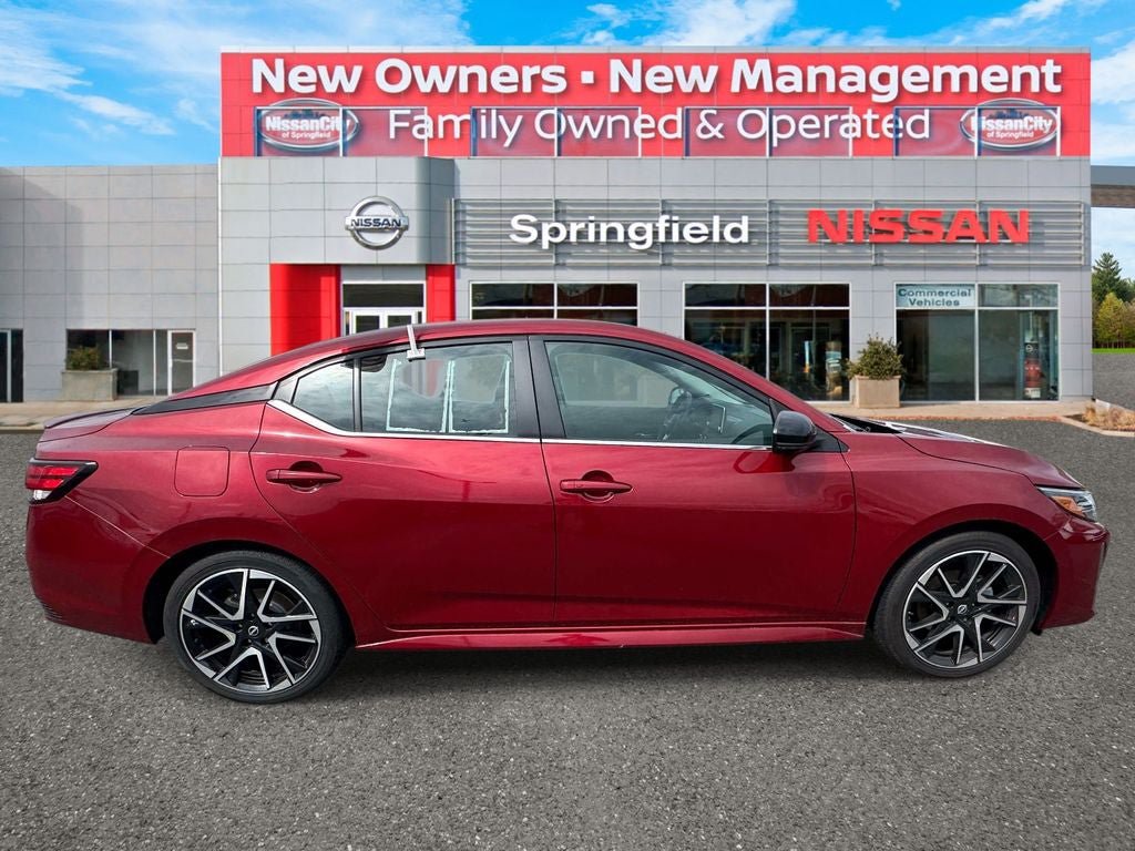 Used 2024 Nissan Sentra SR w/ SR Premium Package FWD image 6