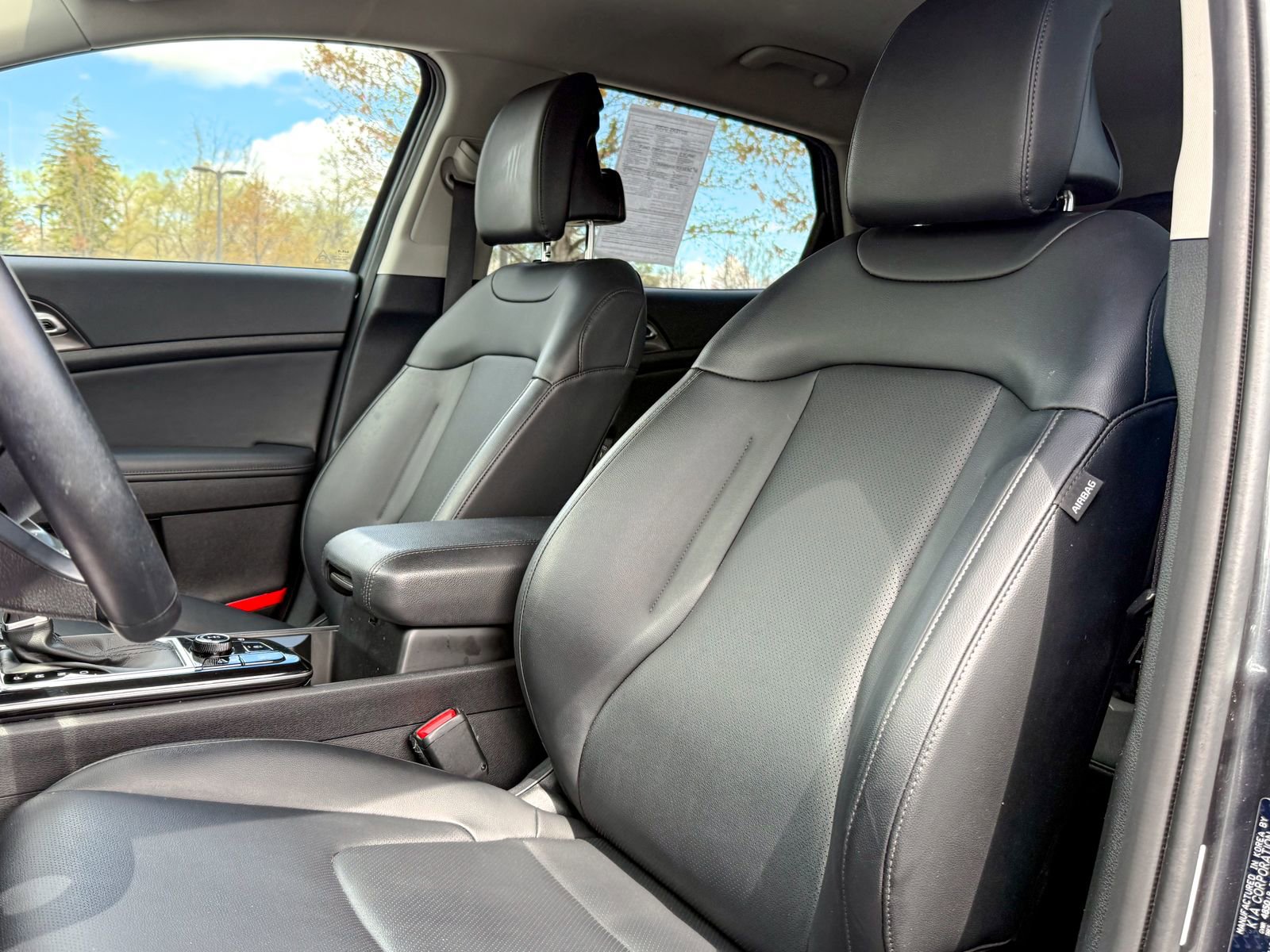 Certified 2024 Kia Sportage EX AWD/4WD image 16
