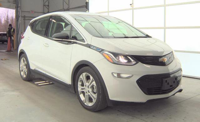 Used 2020 Chevrolet Bolt LT image 2