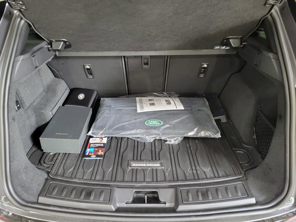 New 2026 Land Rover Range Rover Evoque S image 28