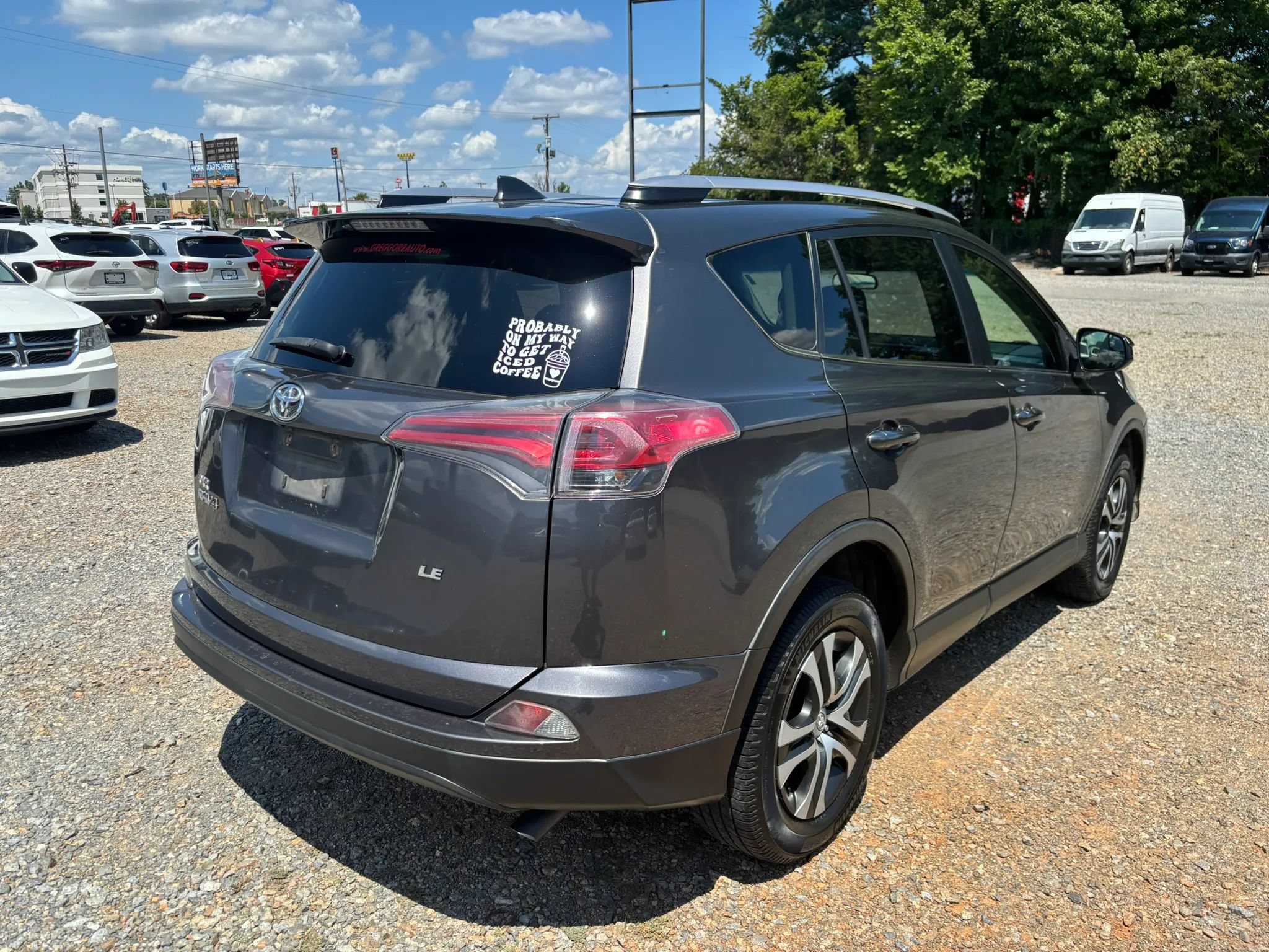 Used 2016 Toyota RAV4 LE FWD image 4