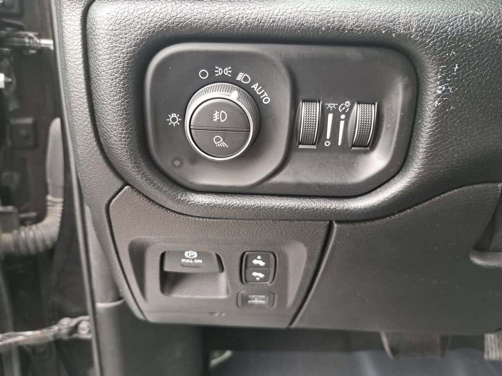 Used 2022 RAM 1500 Laramie image 27