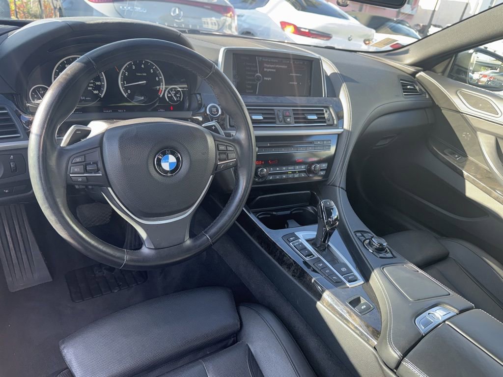 Used 2013 BMW 650i xDrive Convertible image 18