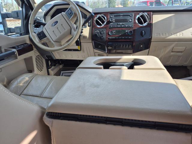 Used 2008 Ford F250 FX4 image 10