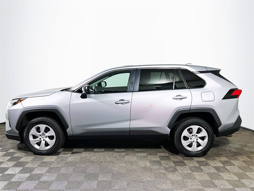 Certified 2025 Toyota RAV4 LE image 5