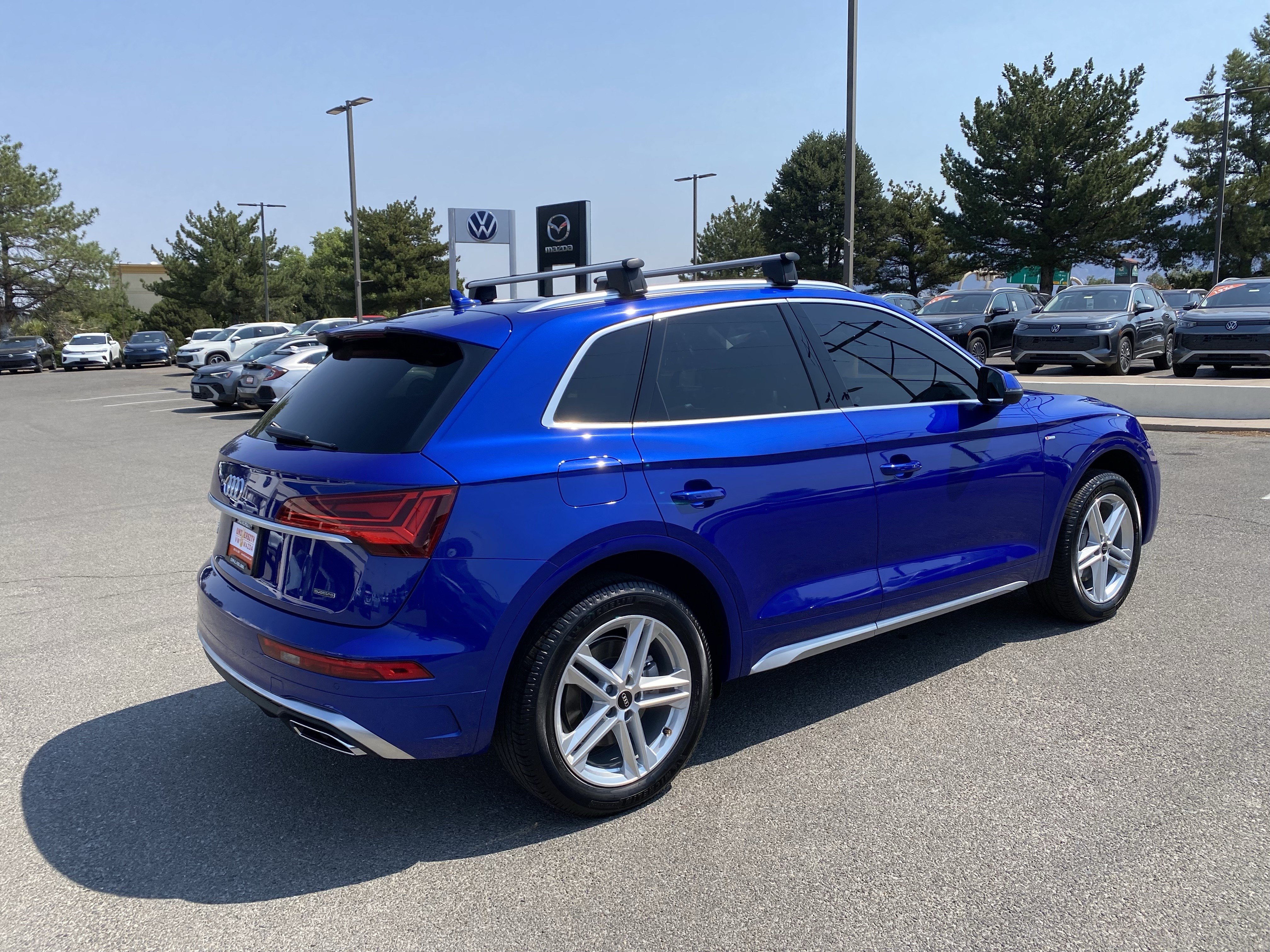 Used 2021 Audi Q5 e Premium Plus w/ Premium Plus Package AWD/4WD image 57