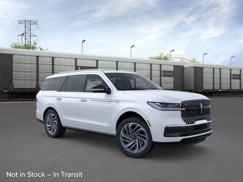 New 2026 Lincoln Navigator Reserve AWD/4WD image 32