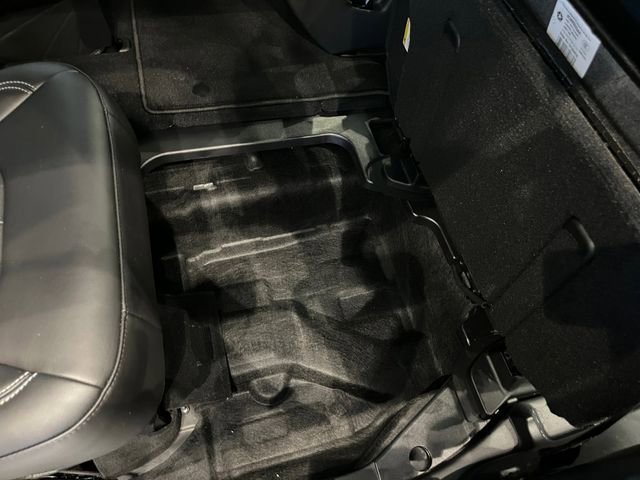 New 2026 Chrysler Pacifica Select image 33