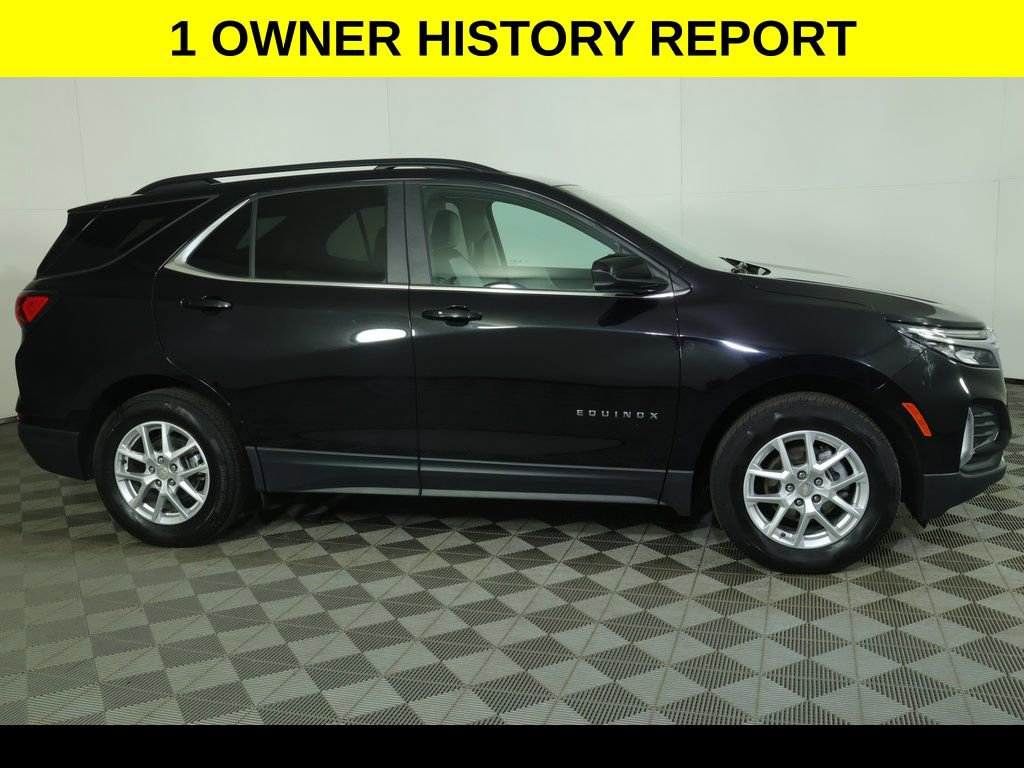 Used 2023 Chevrolet Equinox LT AWD/4WD image 2