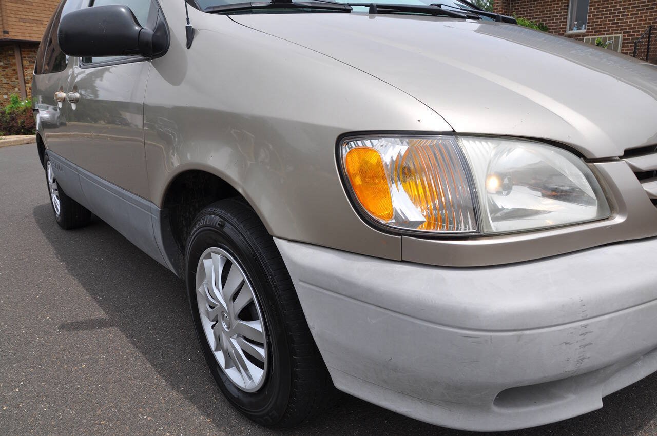 Used 2002 Toyota Sienna LE FWD image 5