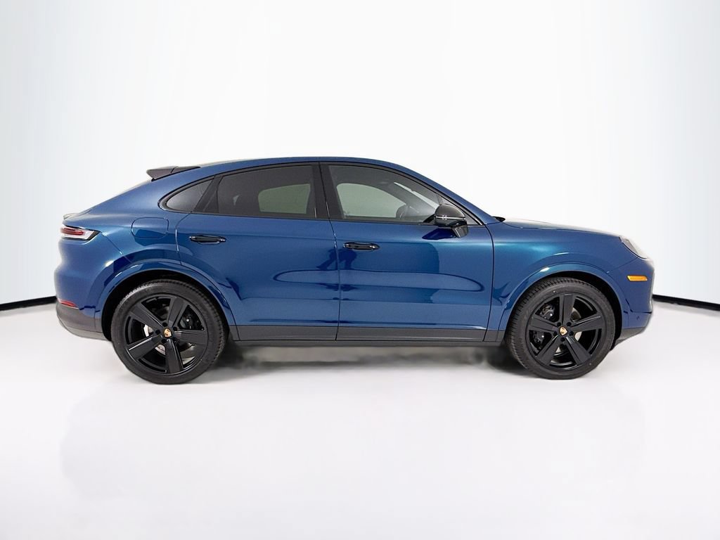 New 2026 Porsche Cayenne Coupe AWD/4WD image 8