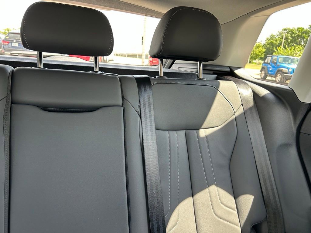 New 2026 Audi Q3 quattro 2.0T AWD/4WD image 14