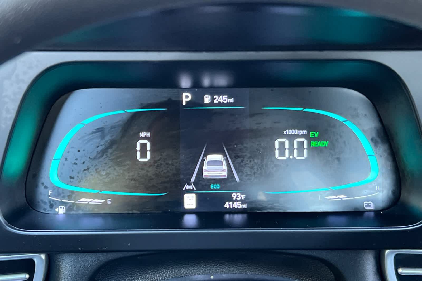 Used 2026 Hyundai Elantra Hybrid FWD image 26