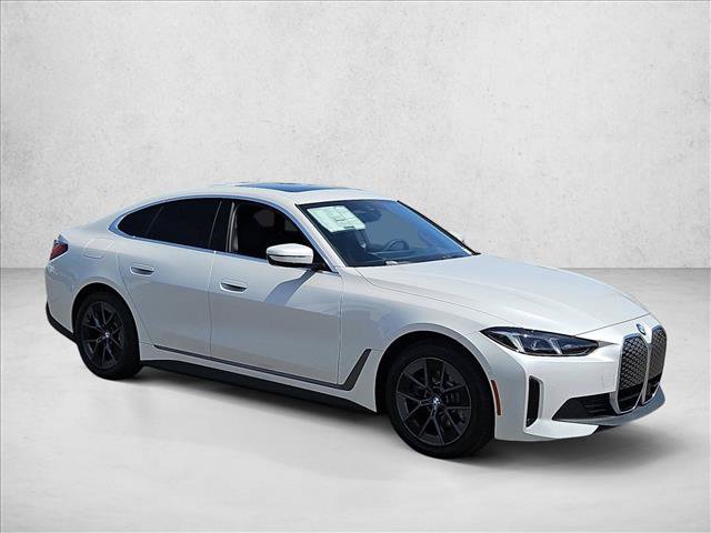 New 2026 BMW i4 eDrive40 w/ Parking Assistance Package RWD image 7