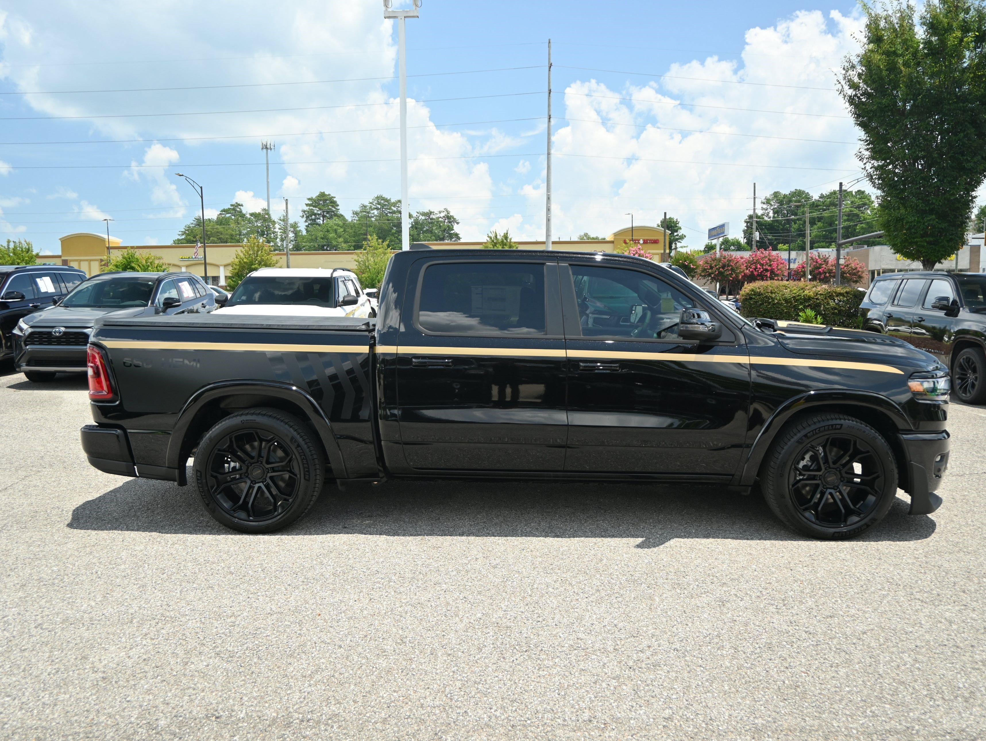 New 2026 RAM 1500 Big Horn AWD/4WD image 11