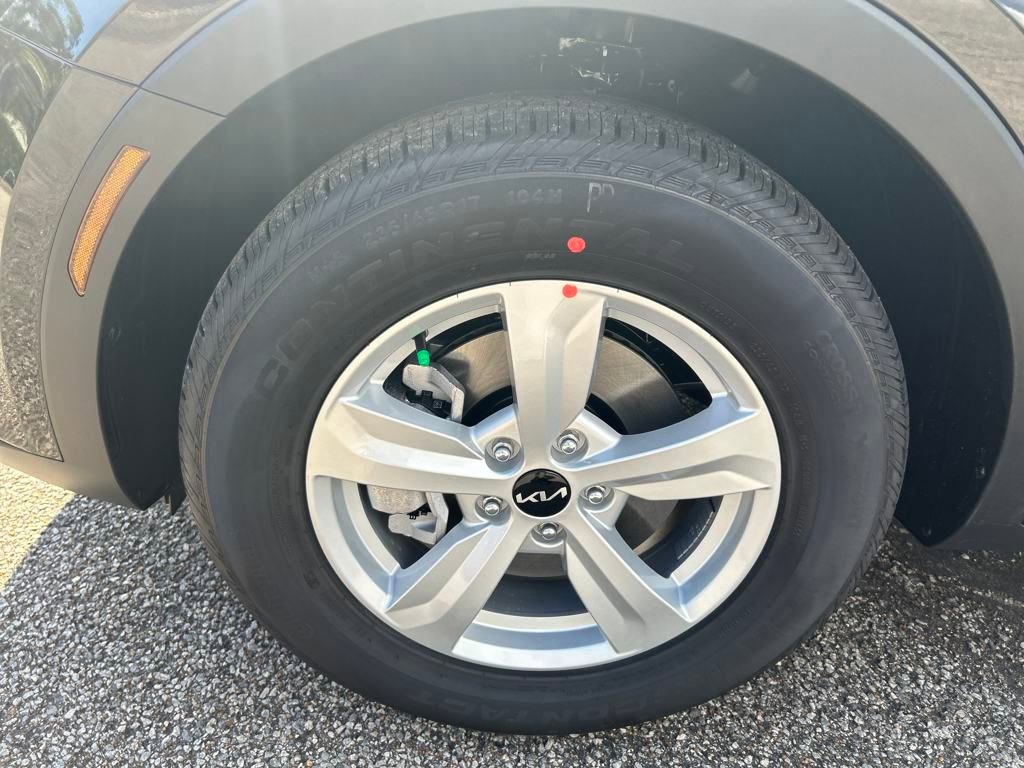 New 2026 Kia Sorento LX FWD image 8