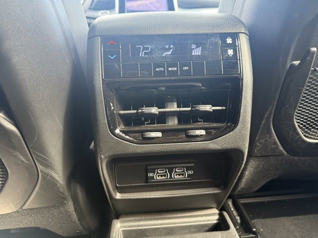 Certified 2024 Jeep Grand Cherokee L Laredo image 31