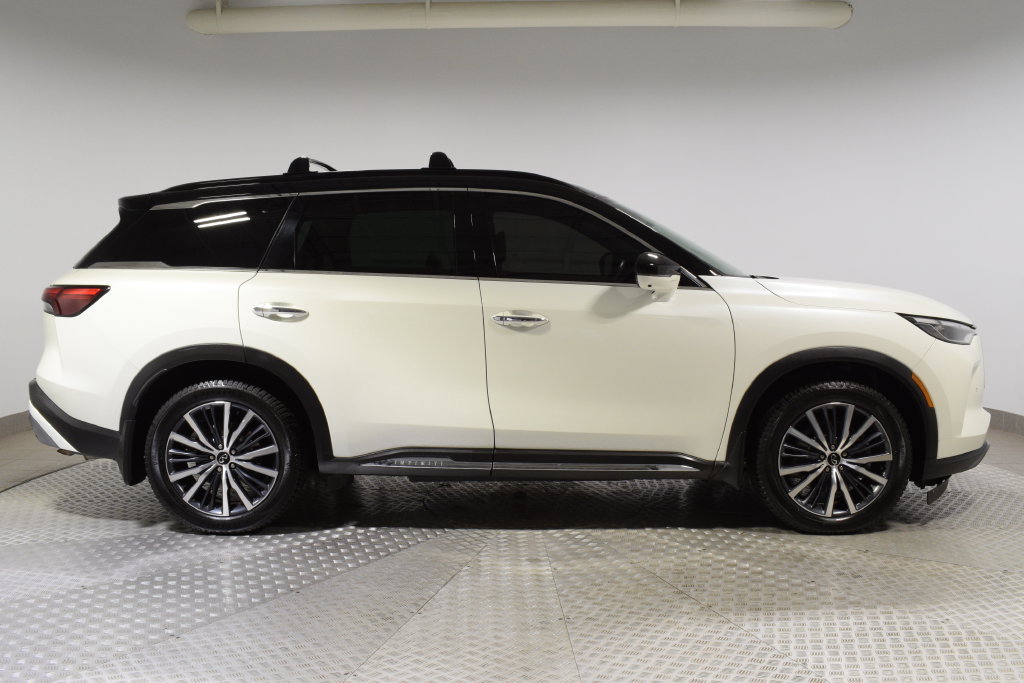 Certified 2025 INFINITI QX60 Autograph w/ Cargo Package AWD/4WD image 2