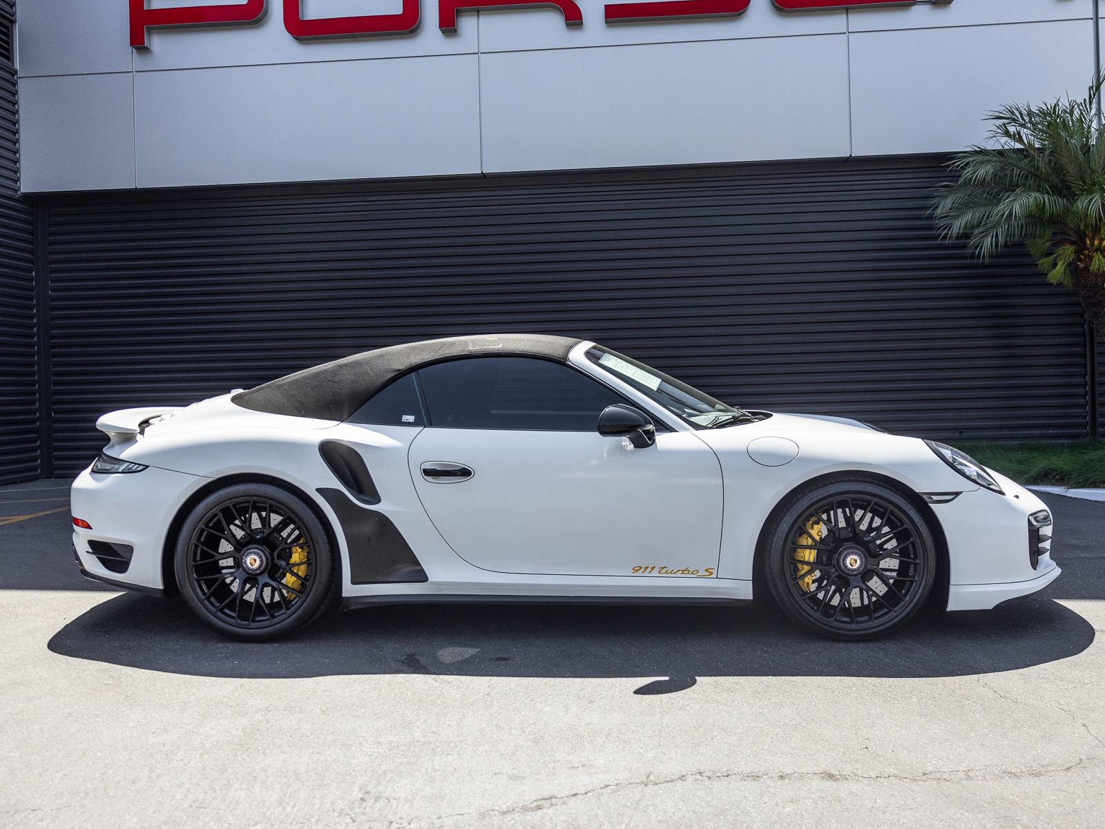 Certified 2015 Porsche 911 Turbo S AWD/4WD image 7